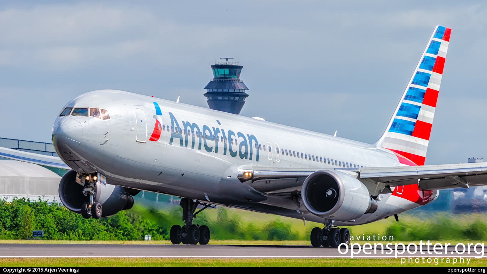 N398AN - American Airlines Boeing 767-323(ER)(WL) at Manchester Airport (MAN/EGCC) taken by Arjen Veeninga | openspotter.org | ID: 90066