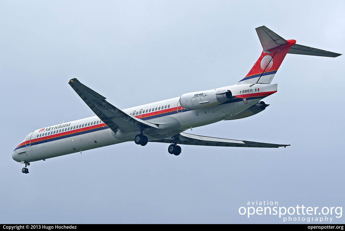 I-SMER - Meridiana Fly McDonnell Douglas MD-82 at Clermont-Ferrand Auvergne Airport (CFE/LFLC) taken by Hugo Hochedez | openspotter.org | ID: 11881