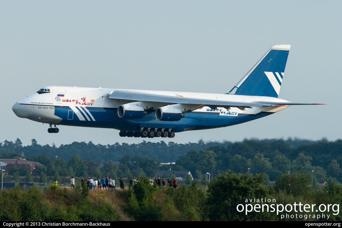 RA-82077 - Polet Antonov An-124-100 at Berlin-Schönefeld International Airport (SXF/EDDB) taken by Christian Borchmann-Backhaus | openspotter.org | ID: 8432
