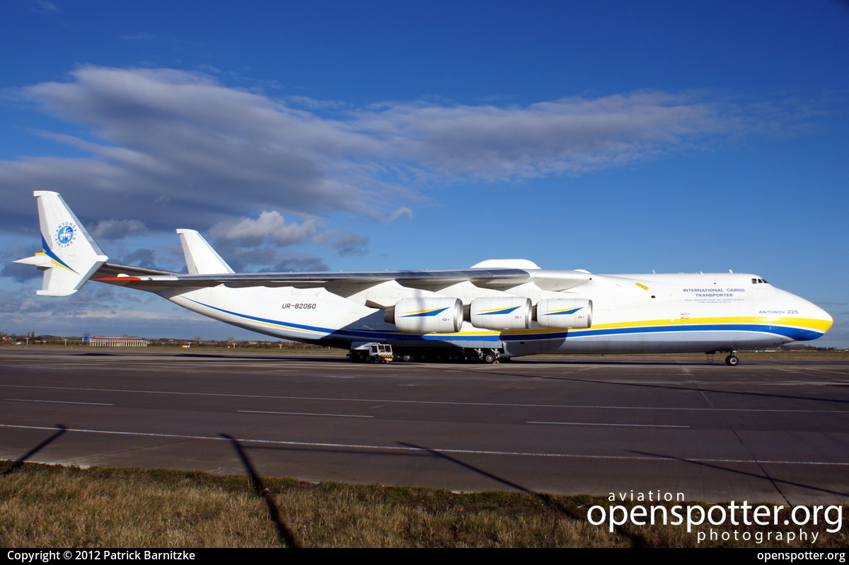 UR-82060 - Antonov Airlines (Antonov Design Bureau) Antonov An-225-100 at Leipzig/Halle Airport (LEJ/EDDP) taken by Patrick Barnitzke | openspotter.org | ID: 4814