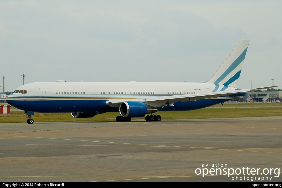 N804MS - Private / Untitled Boeing 767-3P6(ER) at Gardermoen Airport (GEN/ENGM) taken by Roberto Riccardi | openspotter.org | ID: 19952