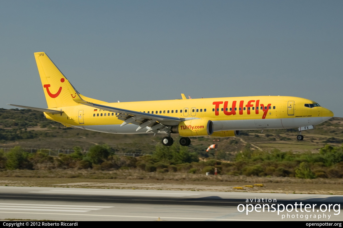D-AHFX - TUIfly.com Boeing 737-8K5(WL) at Kos Island International Airport (KGS/LGKO) taken by Roberto Riccardi | openspotter.org | ID: 5480