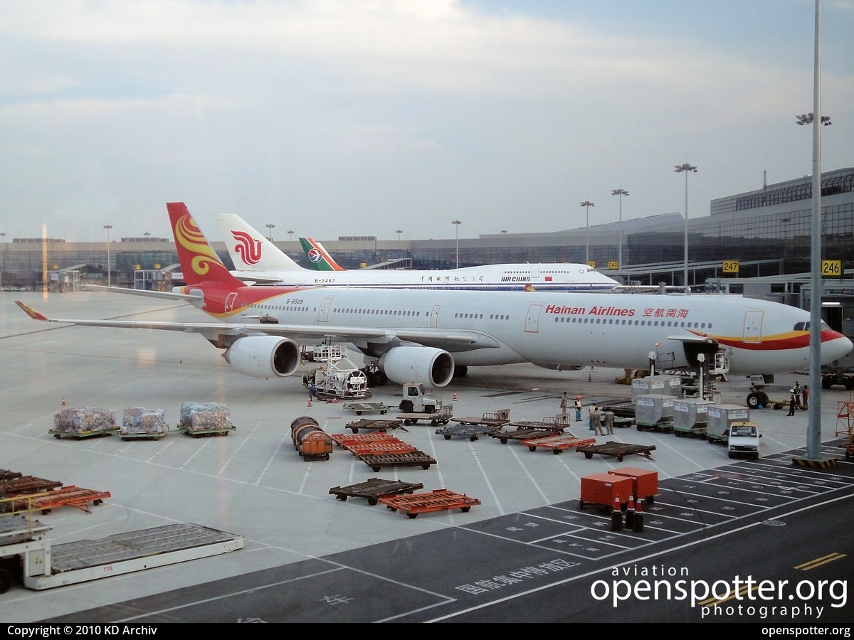 B-6508 - Hainan Airlines Airbus A340-642 at Shanghai Pudong International Airport (PVG/ZSPD) taken by KD Archiv | openspotter.org | ID: 65864