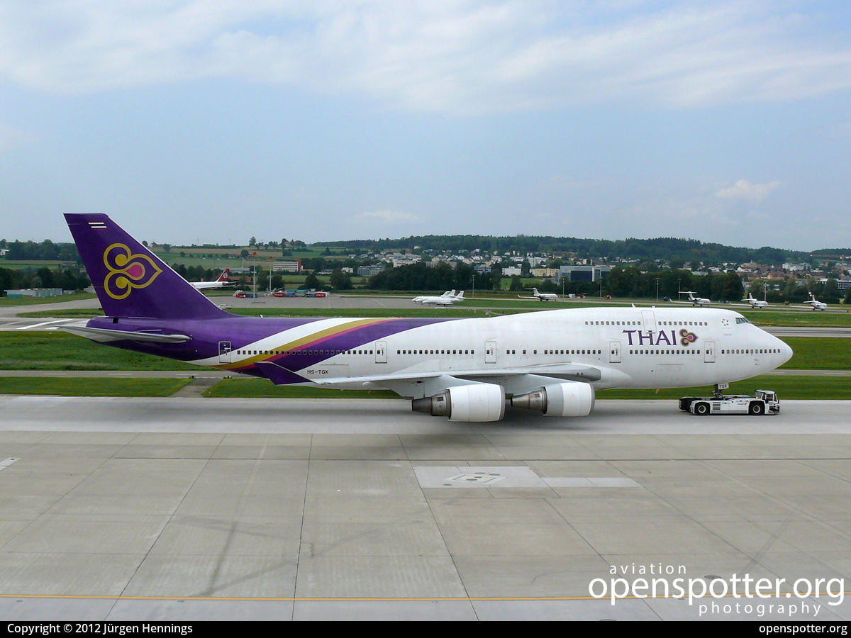 HS-TGK - Thai Airways International Boeing 747-4D7 at Zurich International Airport (ZRH/LSZH) taken by Jürgen Hennings | openspotter.org | ID: 32808