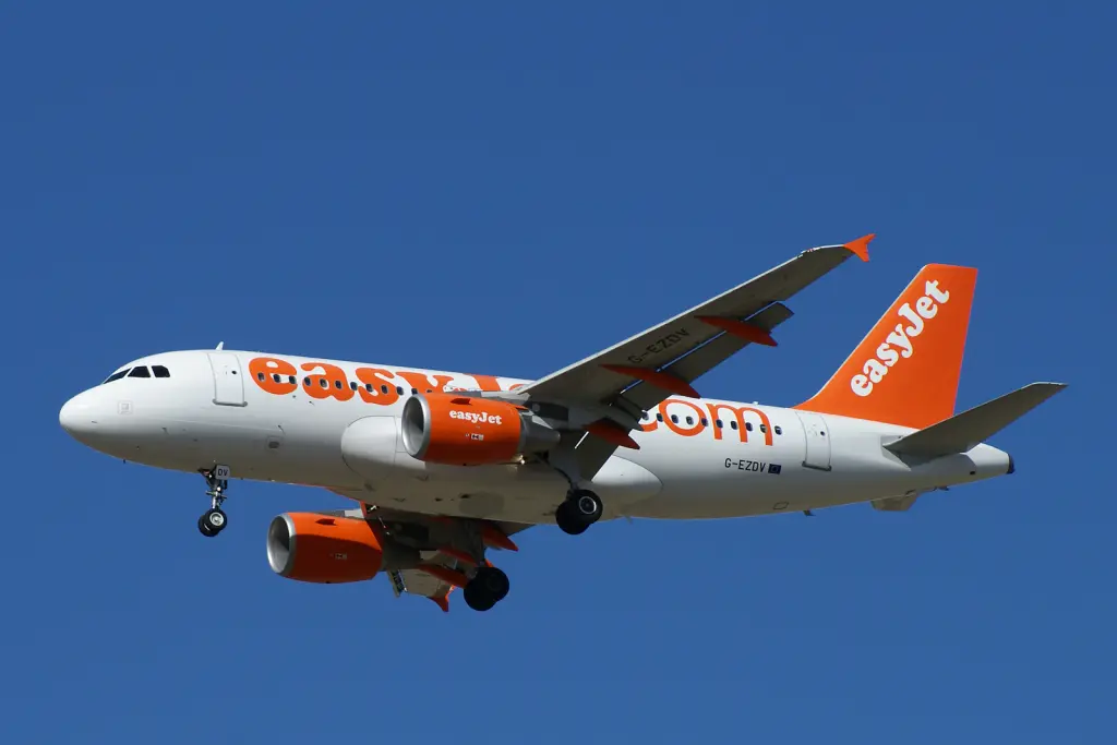 Photo of G-EZDV