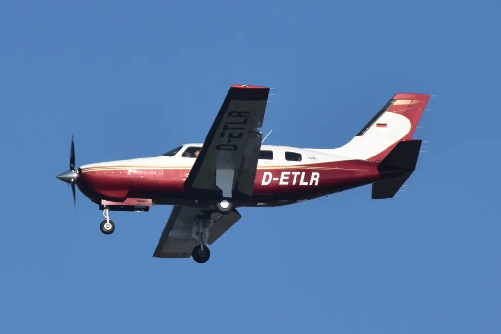 Photo of D-ETLR